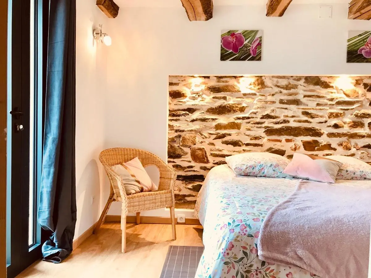 Holiday home Gite L'Ancienne Forge - La Bouriote Villefranche-d'Albigeois