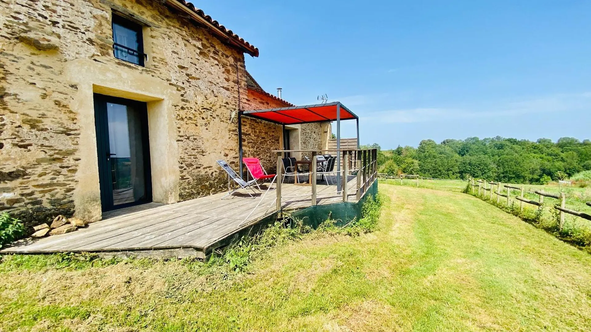 Holiday home Gite L'Ancienne Forge - La Bouriote Villefranche-d'Albigeois
